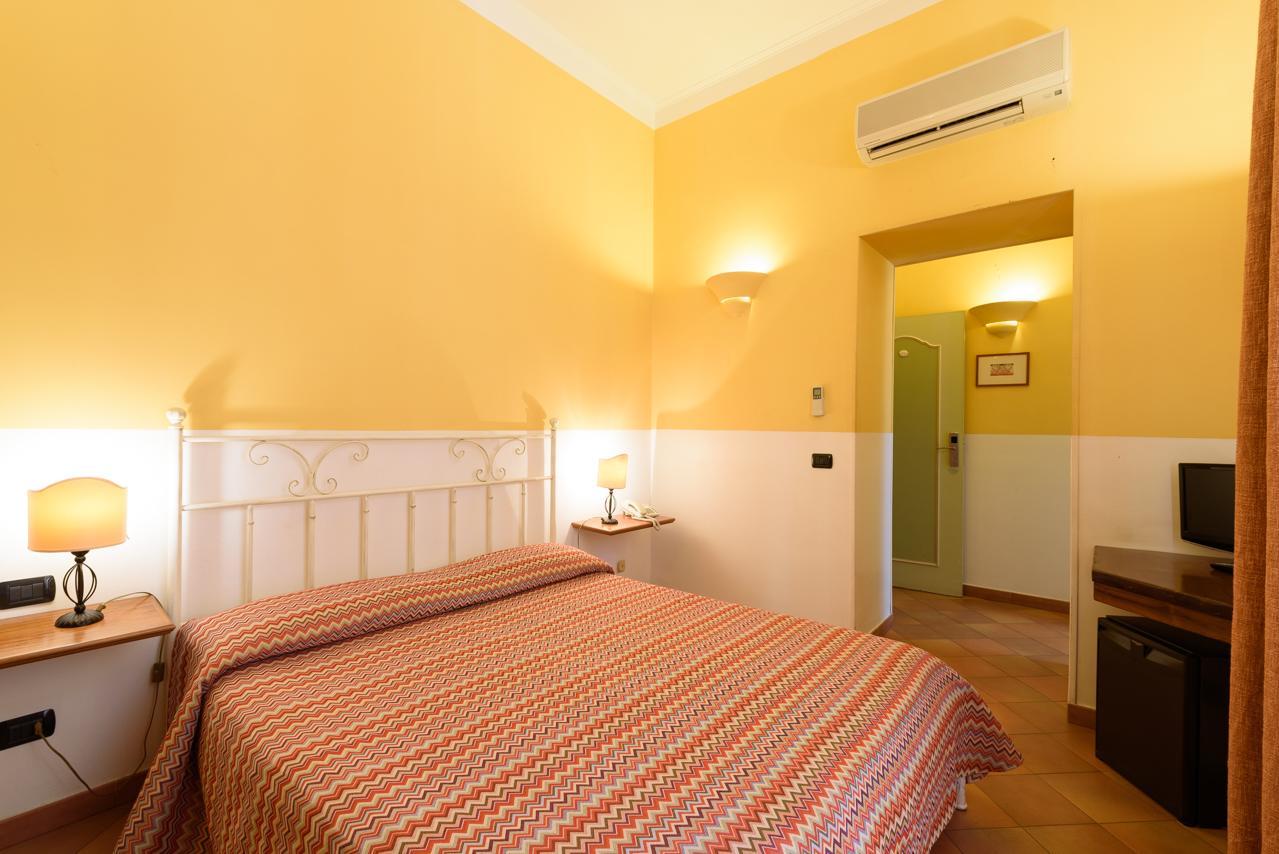 Hotel Mergellina Nápoly Kültér fotó