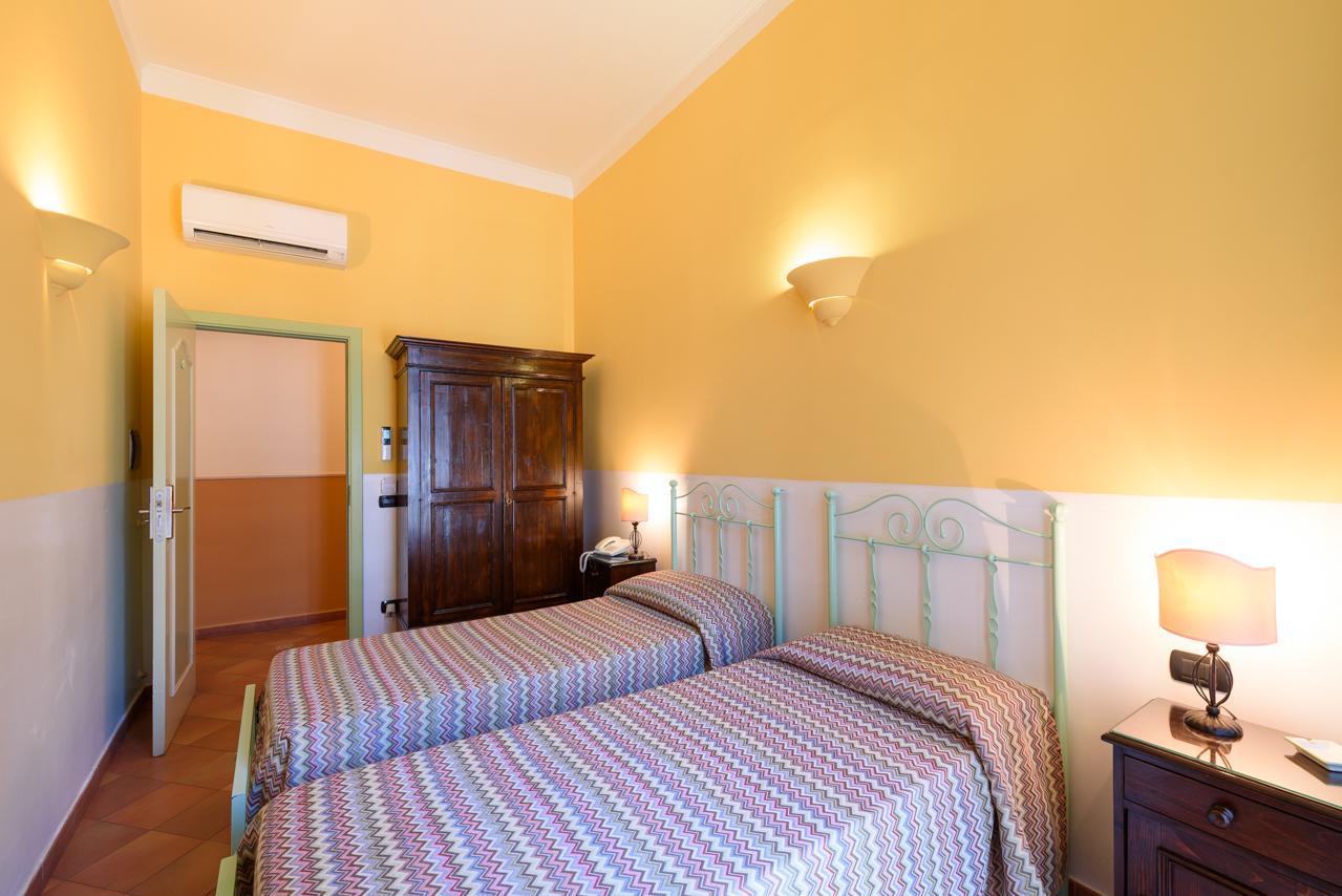 Hotel Mergellina Nápoly Kültér fotó