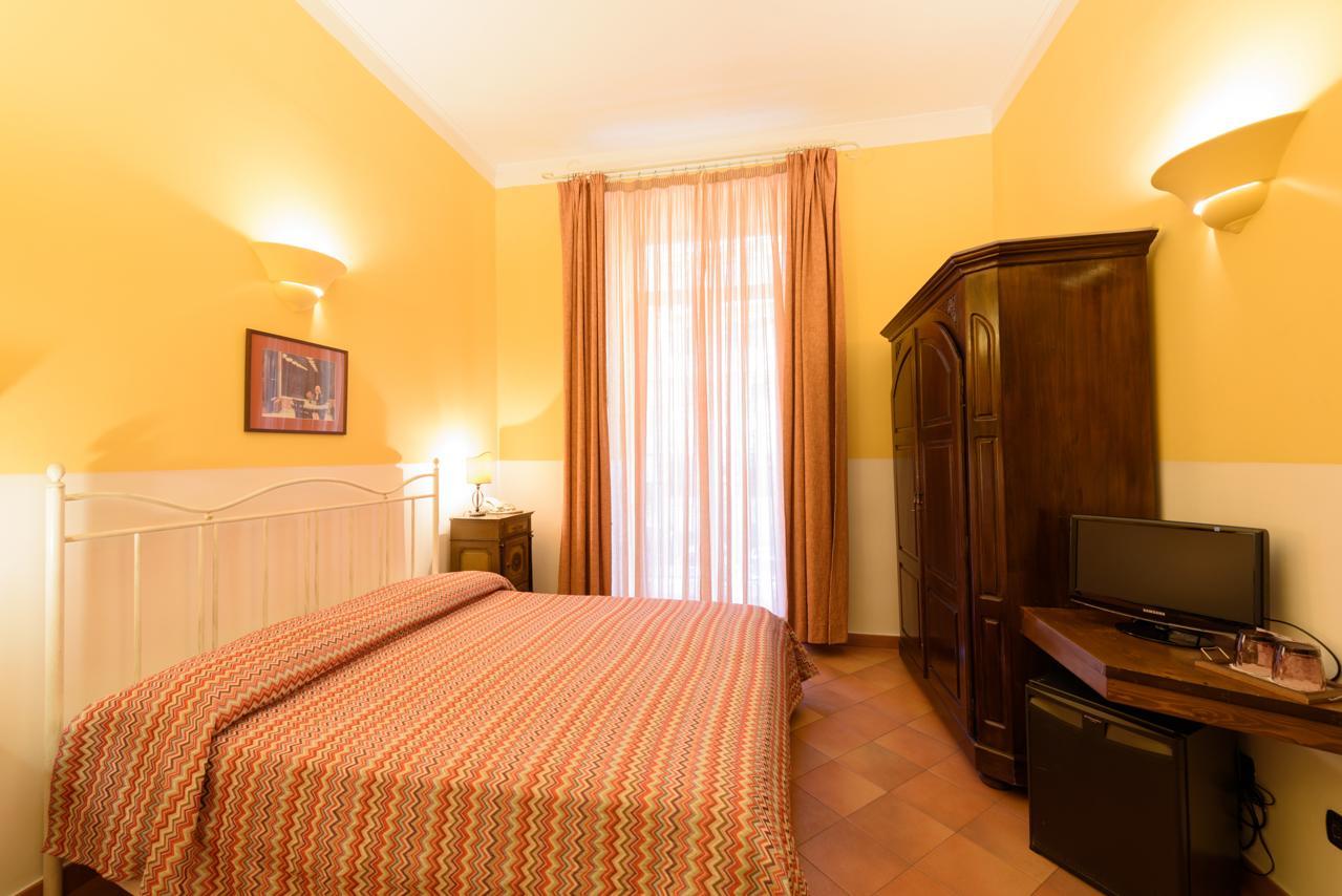 Hotel Mergellina Nápoly Kültér fotó